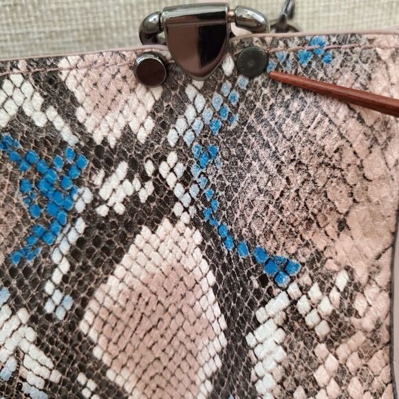 LIKE DREAMS Cortez Snakeskin Handbag - Picture 10 of 11